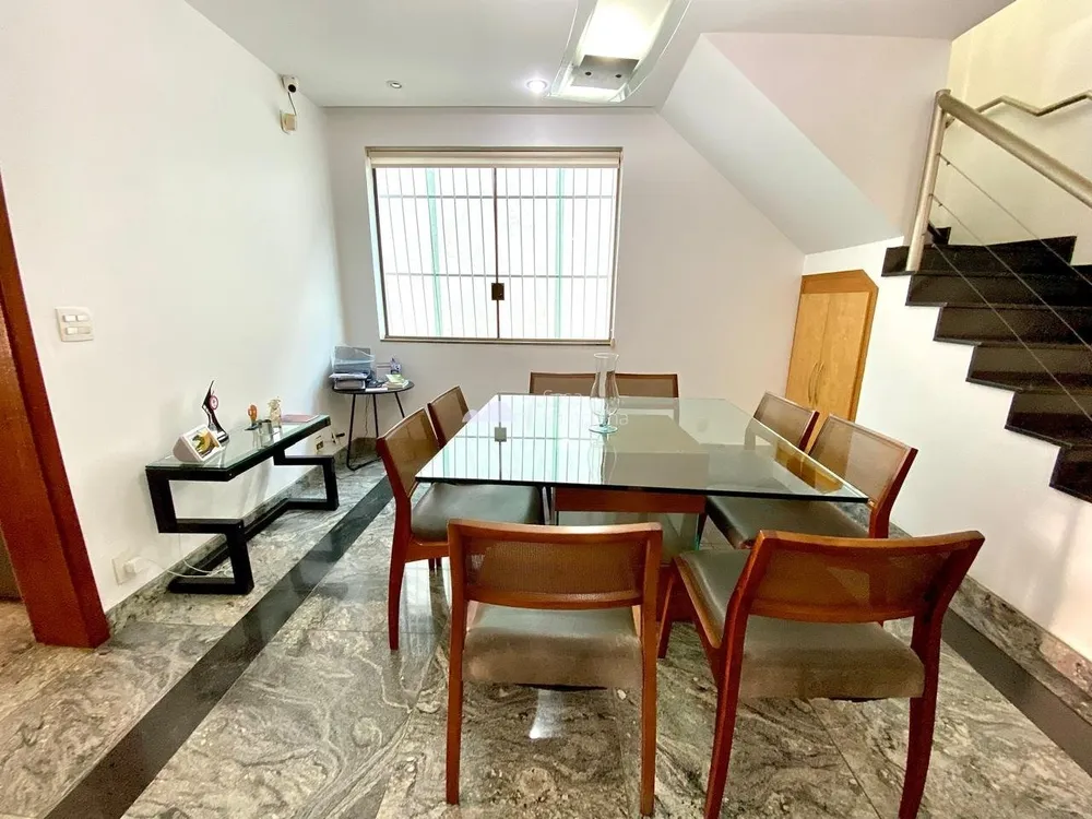 Casa, 4 quartos, 365 m² - Foto 2