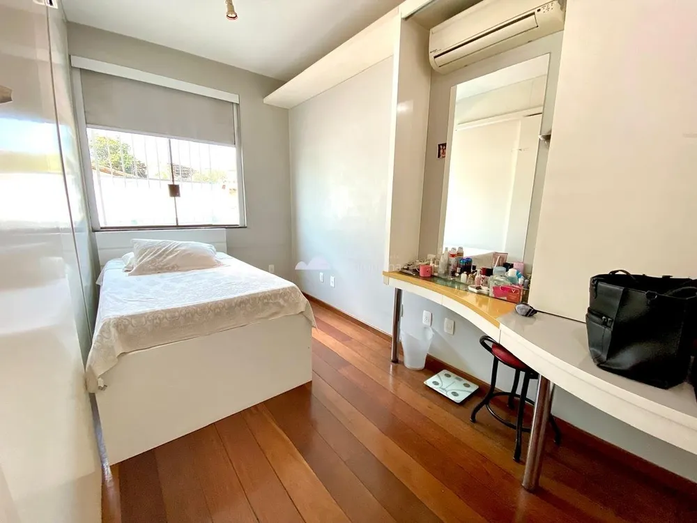 Casa, 4 quartos, 365 m² - Foto 8