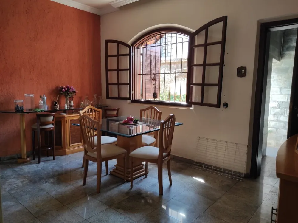 Casa, 4 quartos, 215 m² - Foto 9
