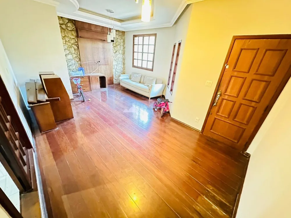 Casa, 5 quartos, 360 m² - Foto 2