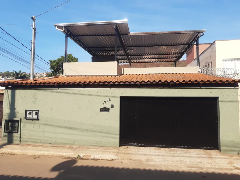 Casa, 3 quartos, 90 m² - Foto 1