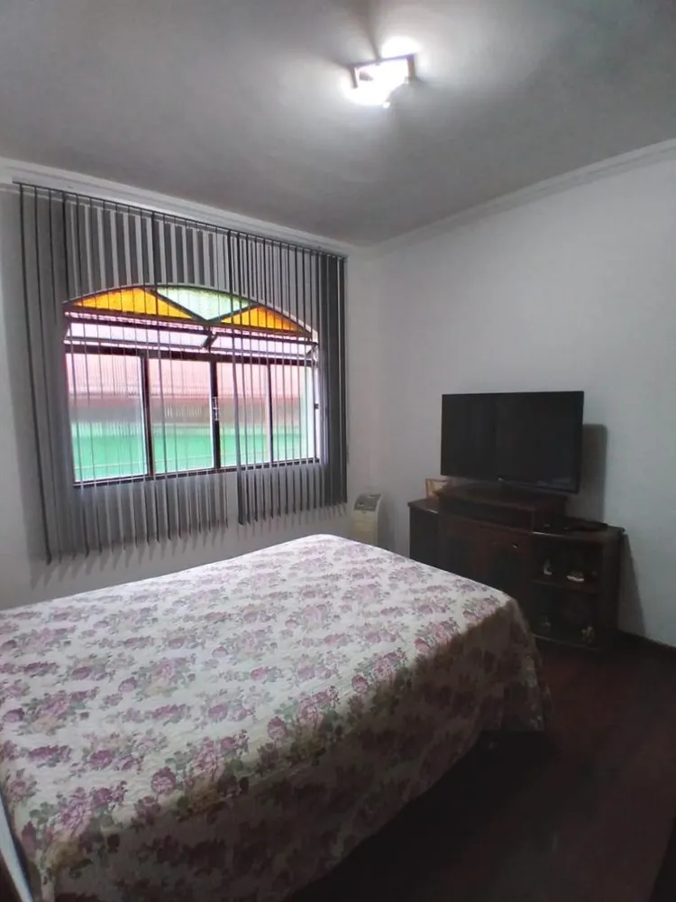 Casa, 3 quartos, 360 m² - Foto 3