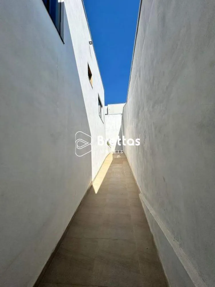 Casa, 3 quartos, 180 m² - Foto 2