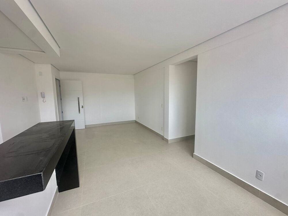 Apartamento à venda com 3 quartos, 82m² - Foto 3