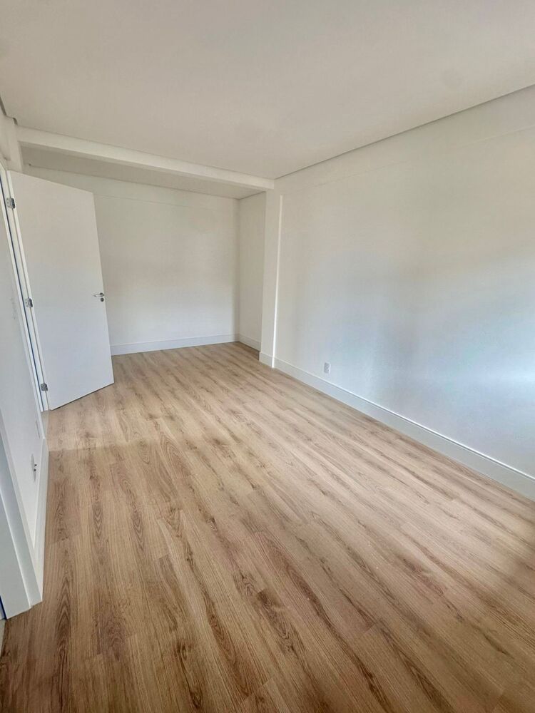 Apartamento à venda com 3 quartos, 82m² - Foto 9