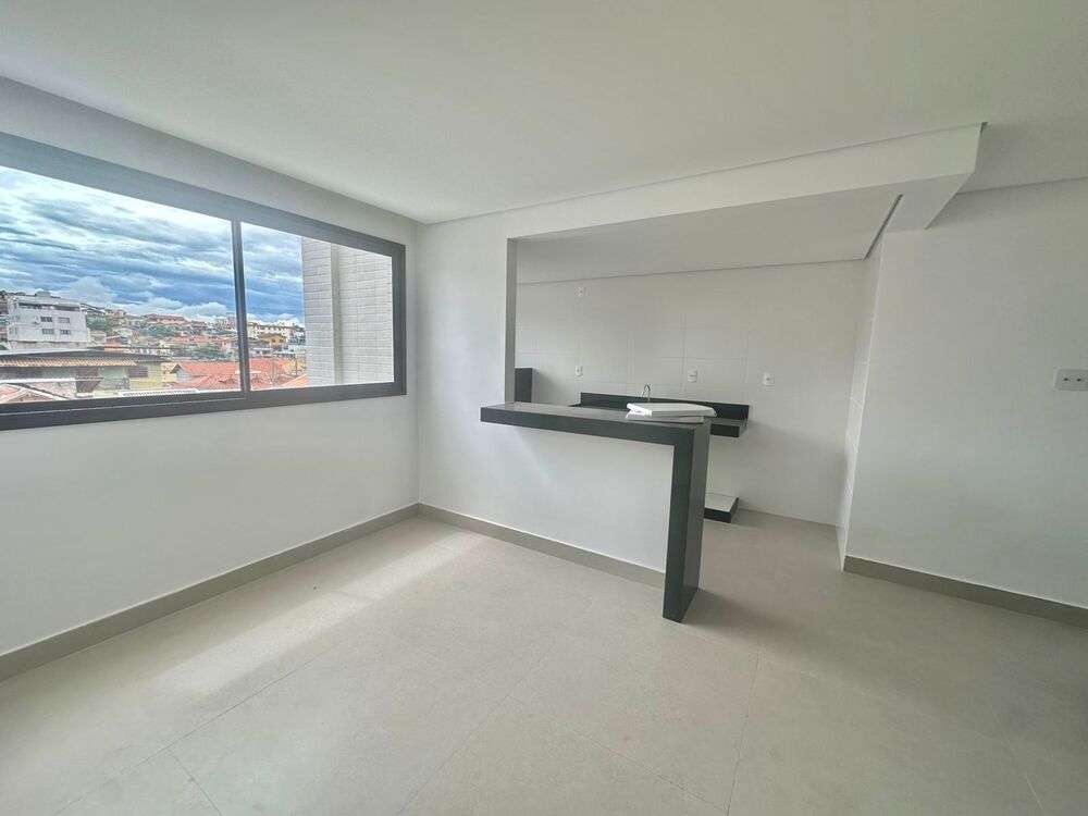 Apartamento à venda com 3 quartos, 82m² - Foto 2