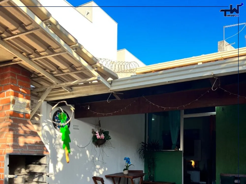 Casa, 2 quartos, 79 m² - Foto 1
