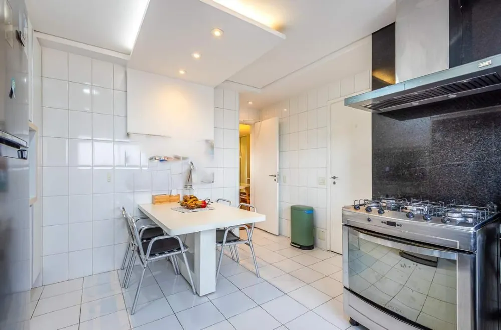 Apartamento, 3 quartos, 182 m² - Foto 10