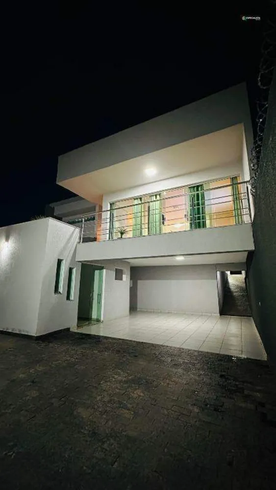 Casa, 3 quartos, 297 m² - Foto 3