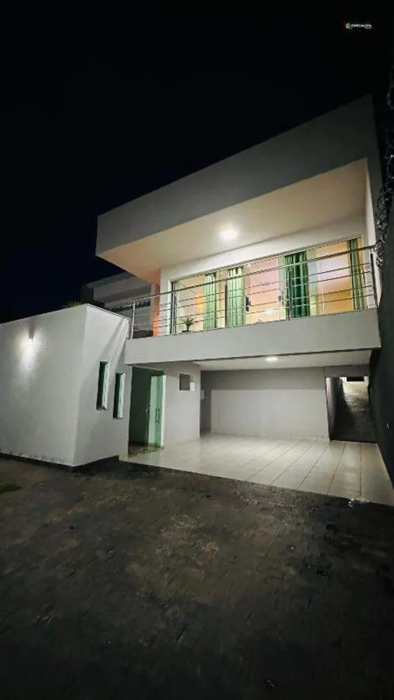 Casa, 3 quartos, 297 m² - Foto 1