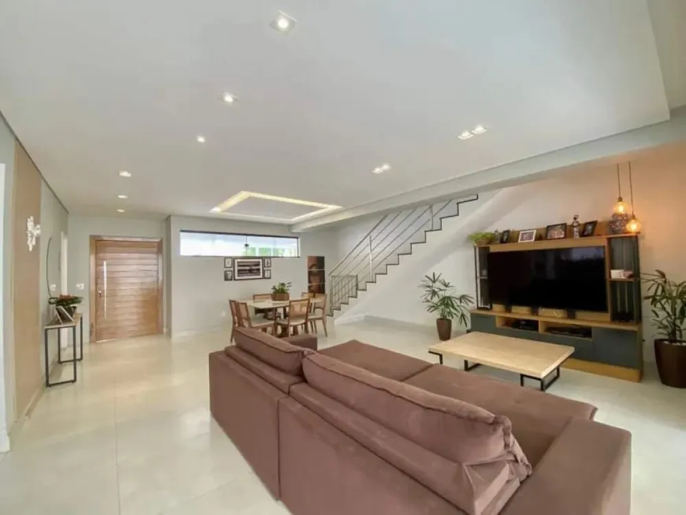 Casa, 3 quartos, 360 m² - Foto 8