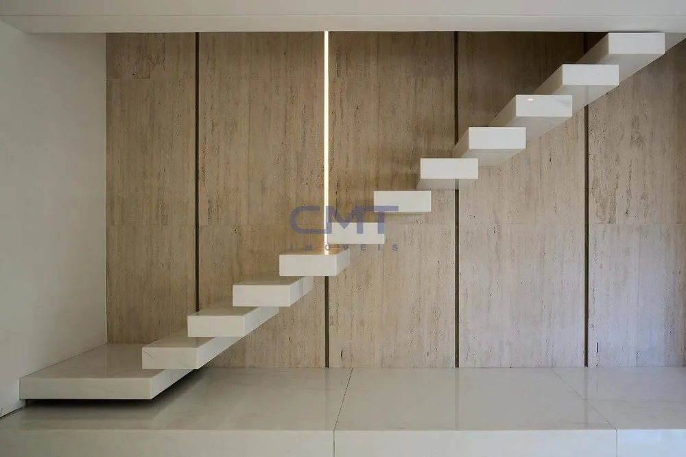 Cobertura, 3 quartos, 214 m² - Foto 2
