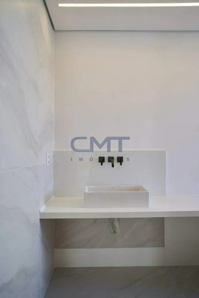 Cobertura, 3 quartos, 214 m² - Foto 9