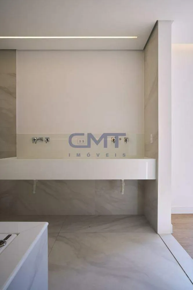 Cobertura, 3 quartos, 214 m² - Foto 22
