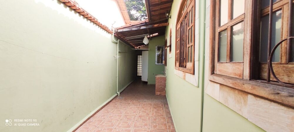 Casa à venda com 3 quartos, 112m² - Foto 7