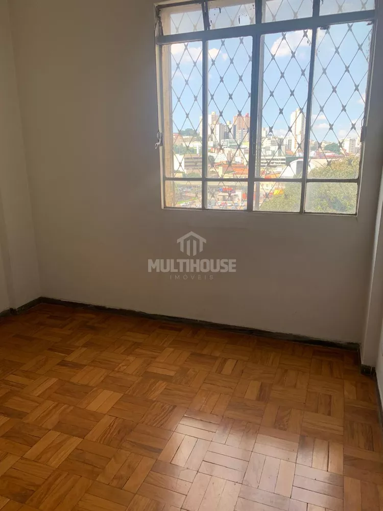 Apartamento à venda com 3 quartos, 90m² - Foto 4