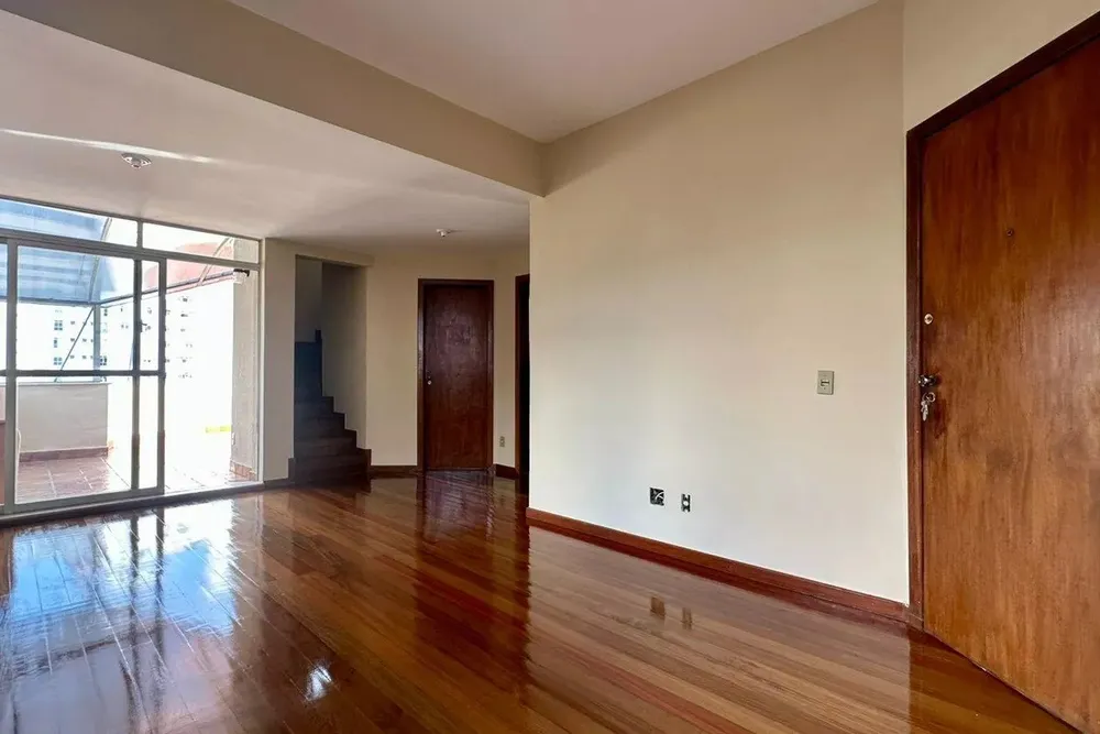 Cobertura, 3 quartos, 163 m² - Foto 2