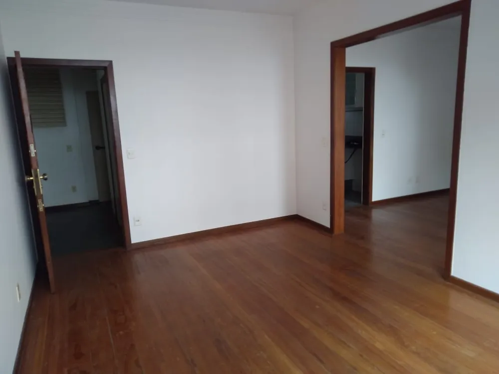 Apartamento, 4 quartos, 140 m² - Foto 2