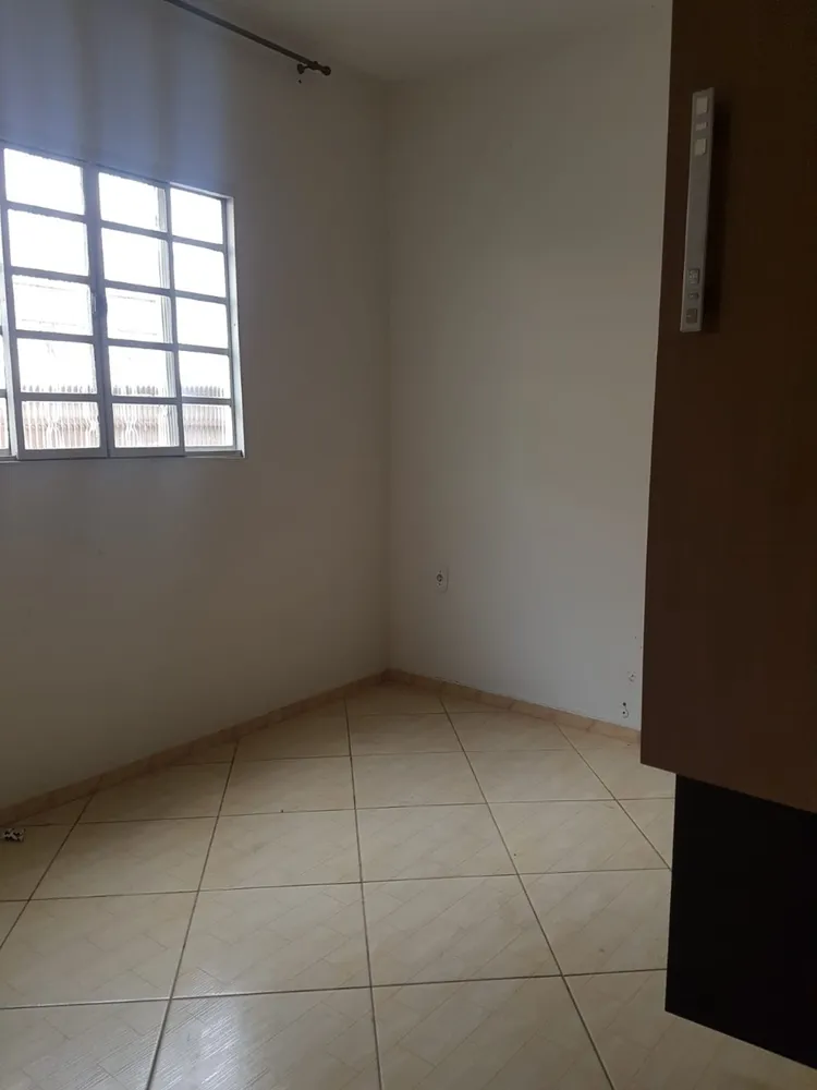 Casa, 5 quartos, 164 m² - Foto 4