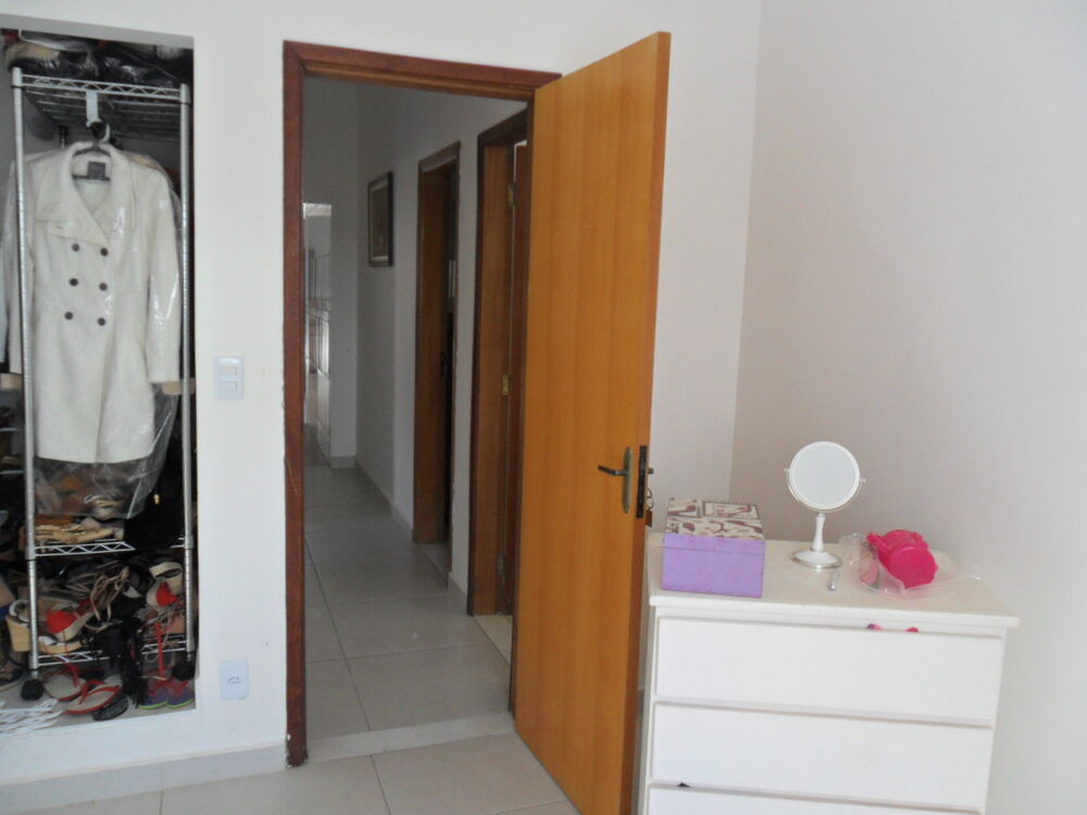 Casa à venda com 5 quartos, 110m² - Foto 8