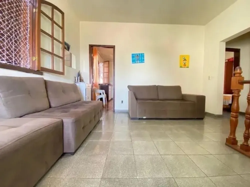 Casa, 4 quartos, 179 m² - Foto 1