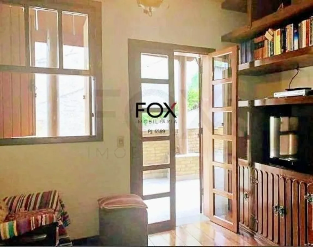 Casa, 7 quartos, 367 m² - Foto 2
