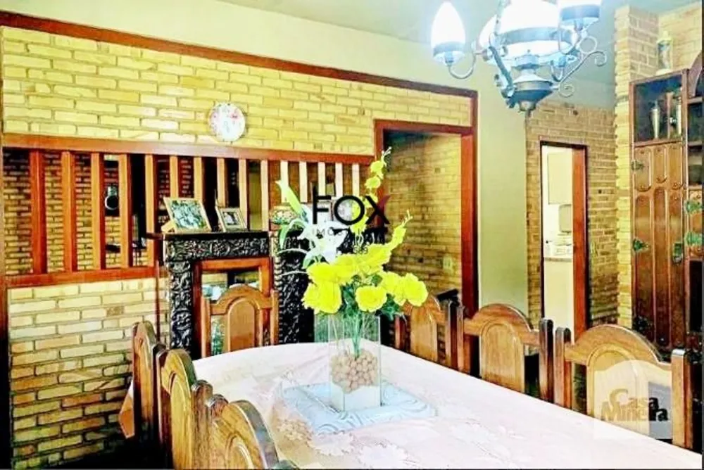 Casa, 7 quartos, 367 m² - Foto 1