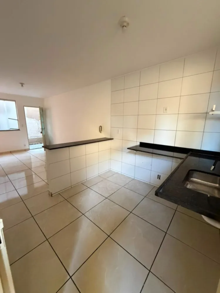Casa, 2 quartos, 70 m² - Foto 2