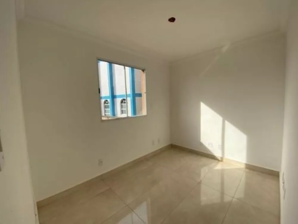 Apartamento à venda com 2 quartos, 26m² - Foto 4