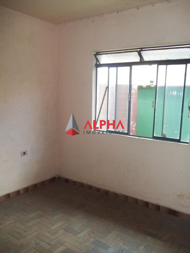Casa à venda com 3 quartos, 360m² - Foto 4