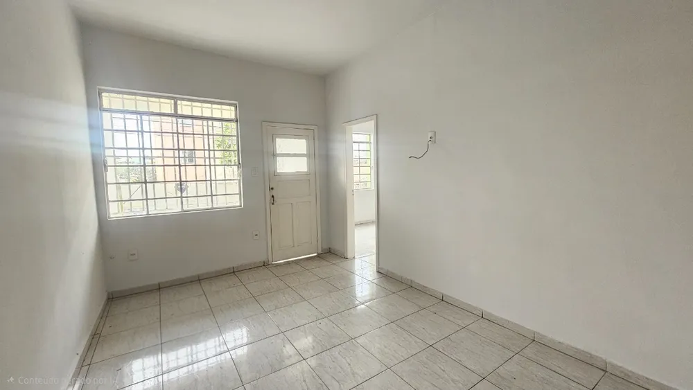 Casa, 2 quartos, 250 m² - Foto 4
