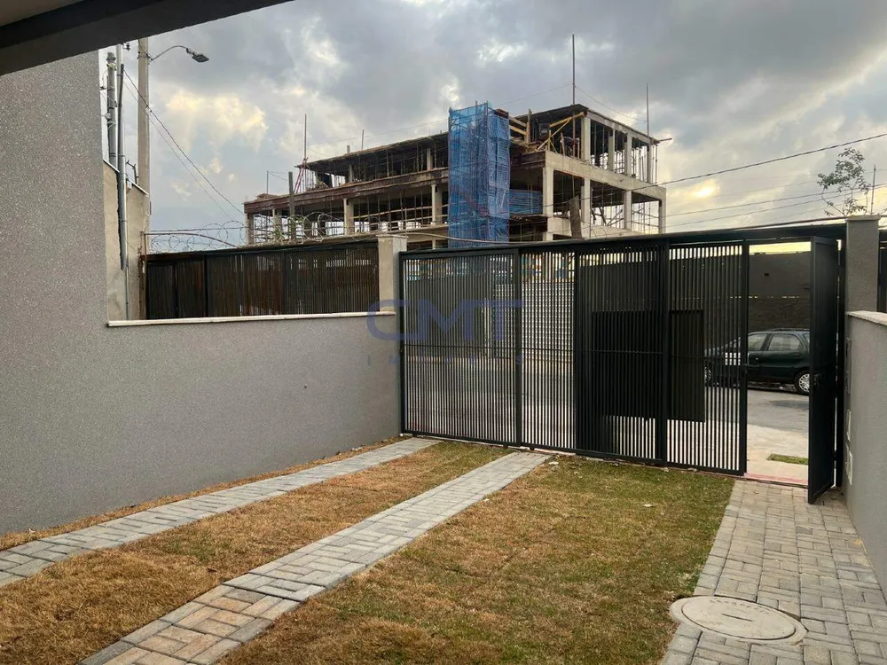 Casa, 3 quartos, 106 m² - Foto 1