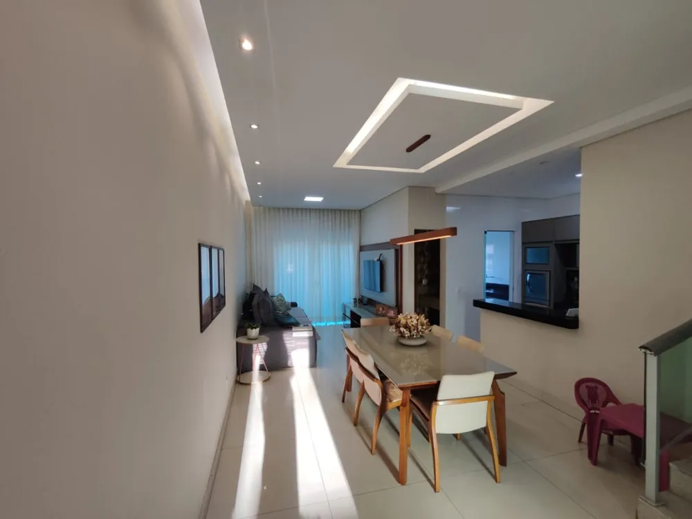 Casa, 3 quartos, 230 m² - Foto 5