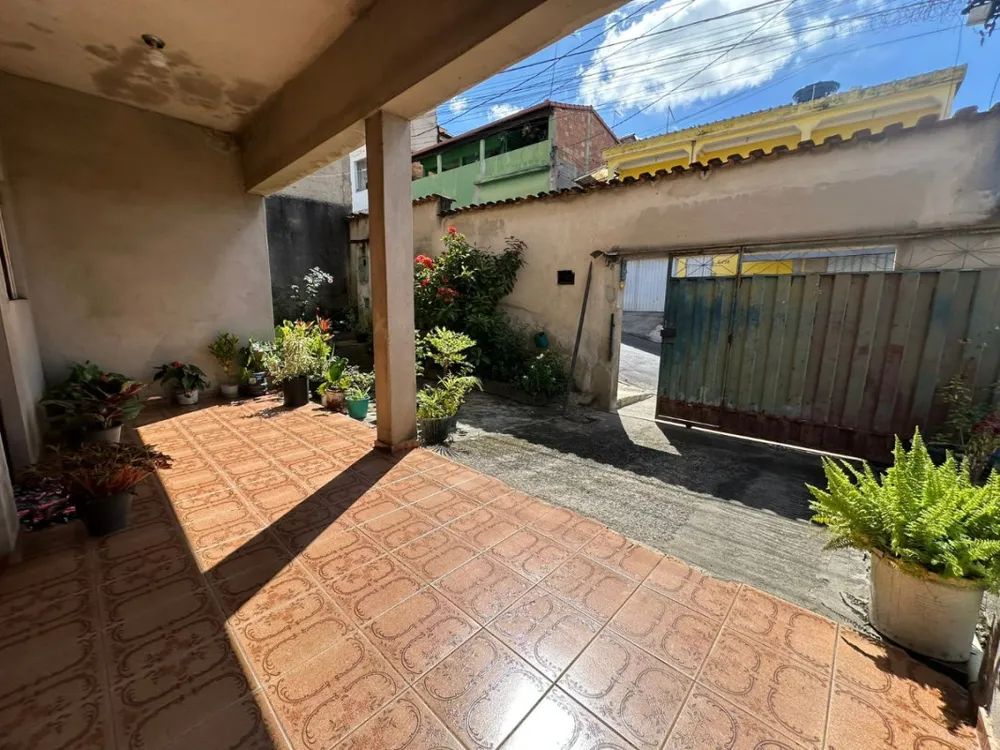 Casa, 3 quartos, 176 m² - Foto 1