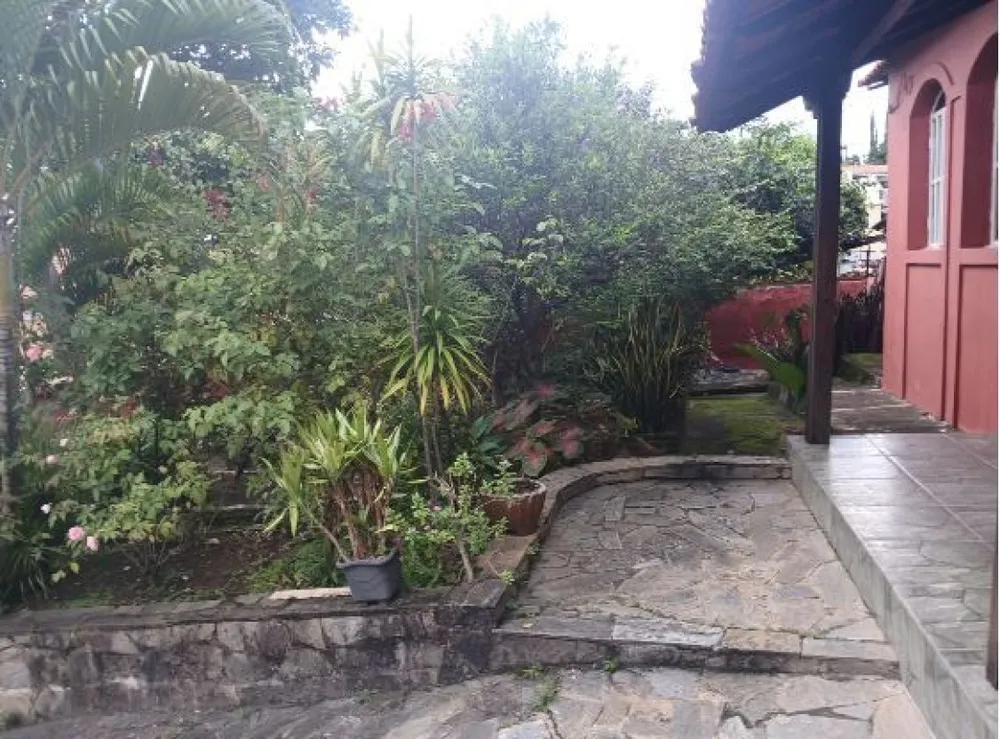 Casa, 4 quartos, 260 m² - Foto 1
