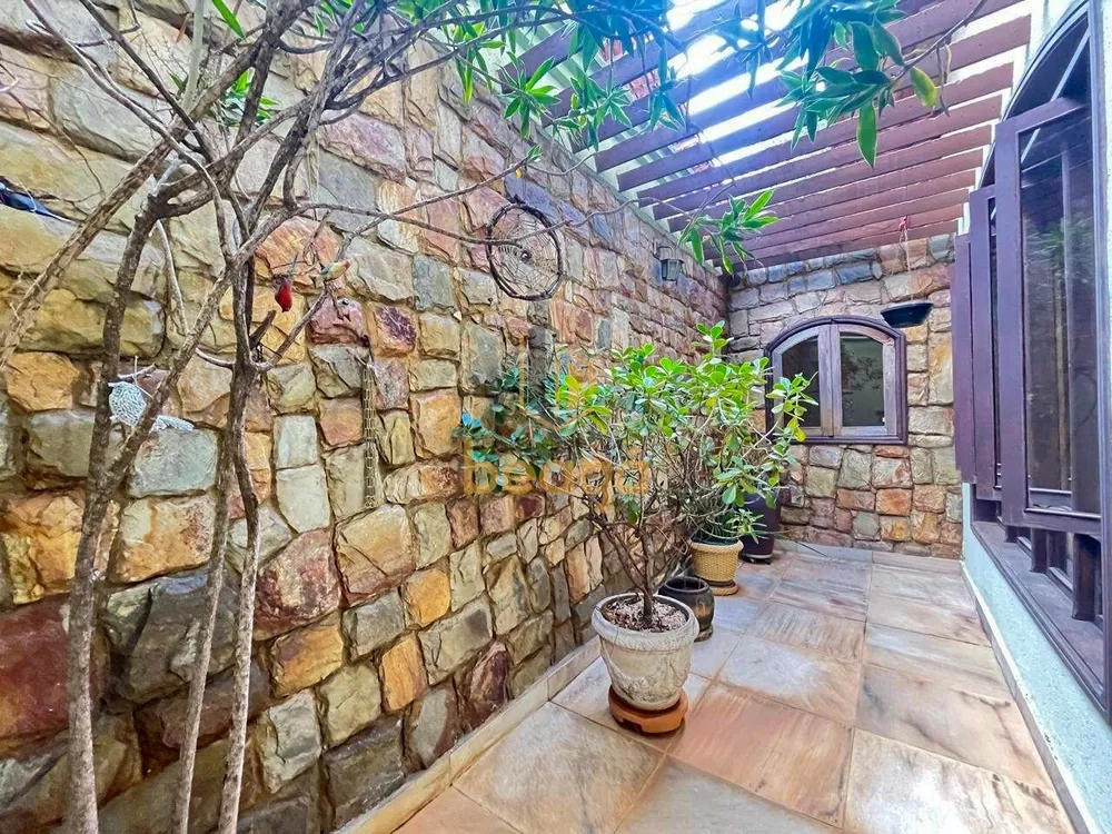 Casa, 4 quartos, 376 m² - Foto 22
