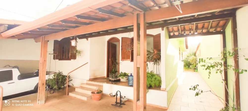 Casa, 4 quartos, 200 m² - Foto 1