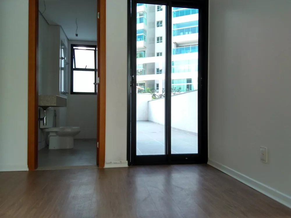 Apartamento à venda com 3 quartos, 85m² - Foto 13