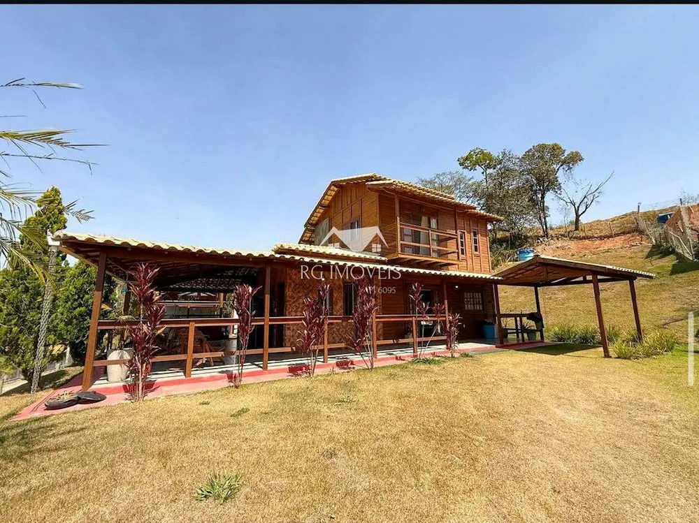 Sítio, 3 quartos, 1000 m² - Foto 1