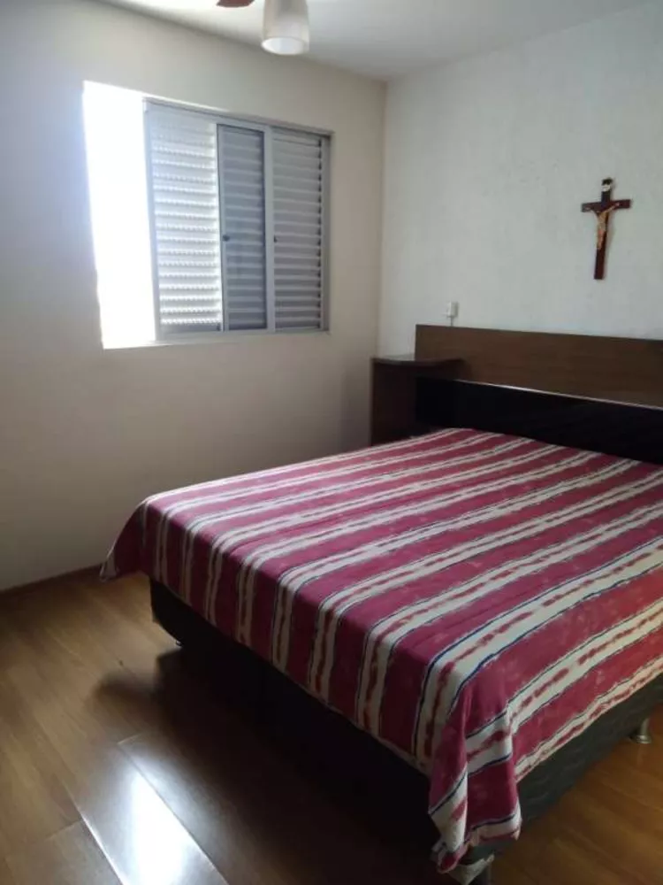 Apartamento à venda com 3 quartos, 120m² - Foto 2