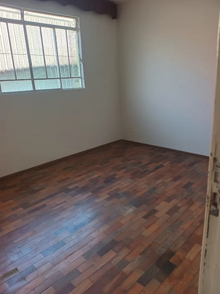 Casa, 4 quartos, 240 m² - Foto 13