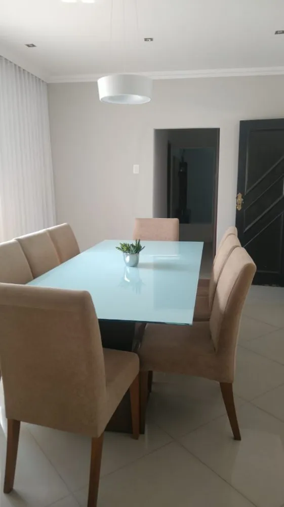 Casa, 4 quartos, 200 m² - Foto 3