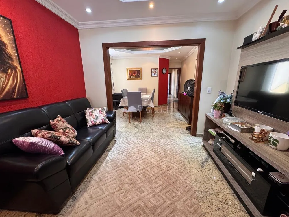 Casa, 4 quartos, 200 m² - Foto 1