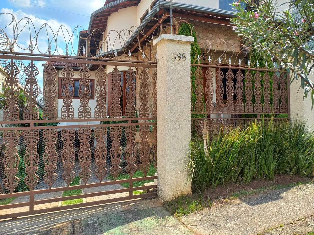 Casa, 6 quartos, 573 m² - Foto 1