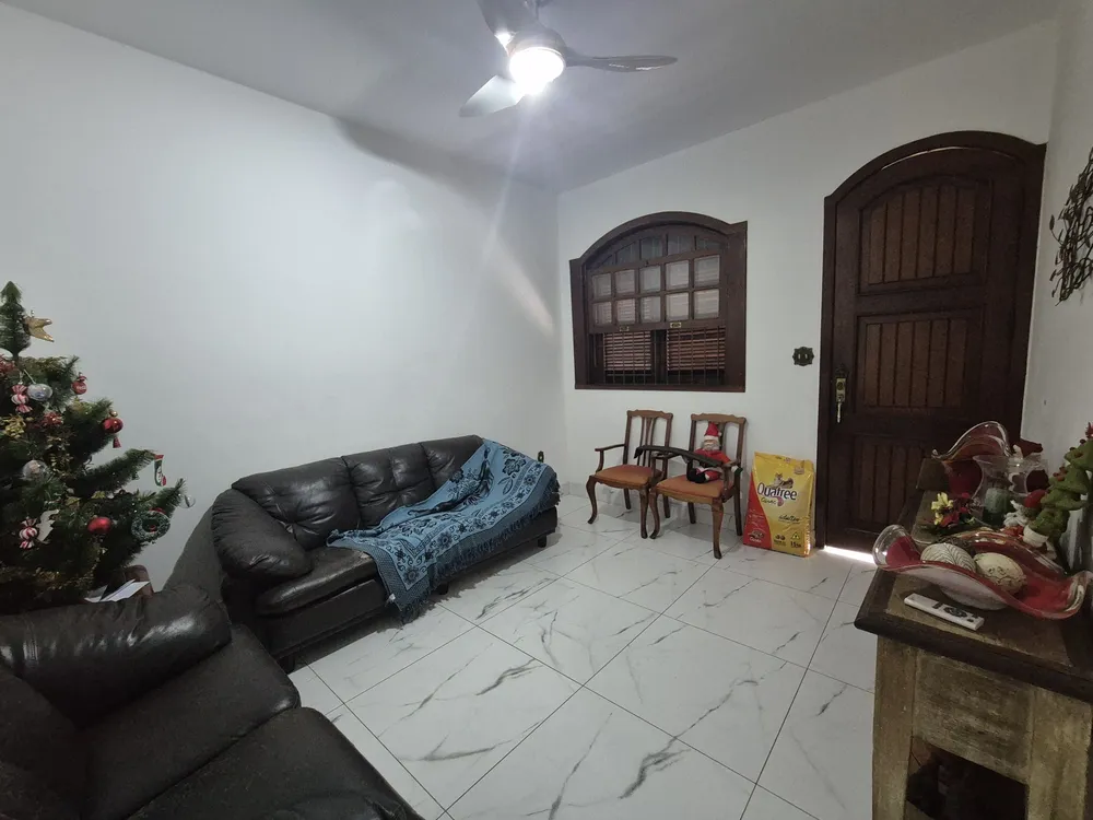 Casa, 5 quartos, 220 m² - Foto 3