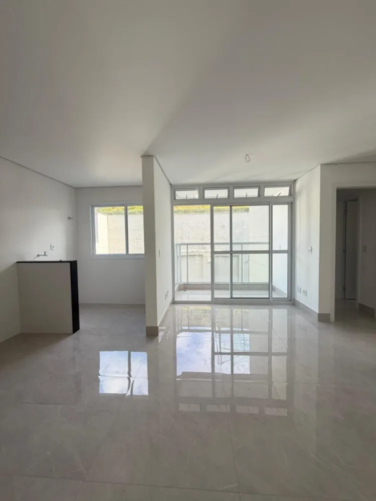 Apartamento, 2 quartos, 60 m² - Foto 2
