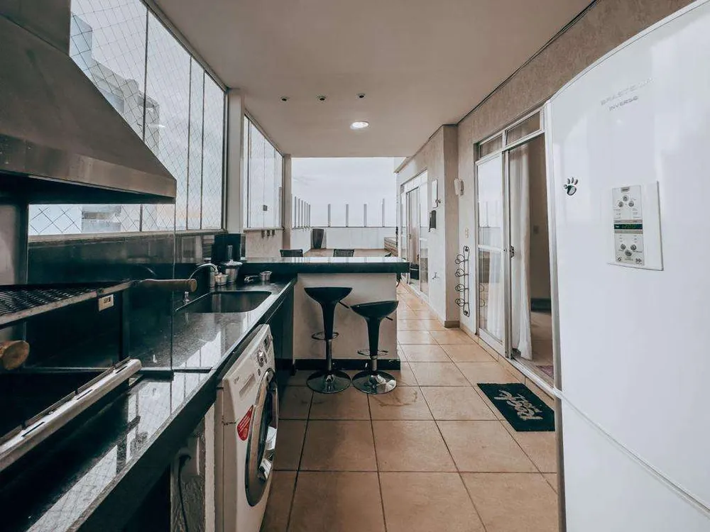 Cobertura, 3 quartos, 235 m² - Foto 8