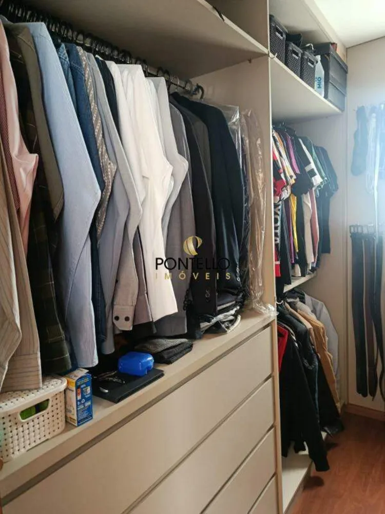 Casa, 4 quartos, 220 m² - Foto 1