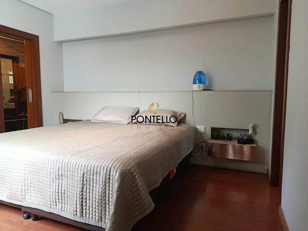 Casa, 4 quartos, 220 m² - Foto 2