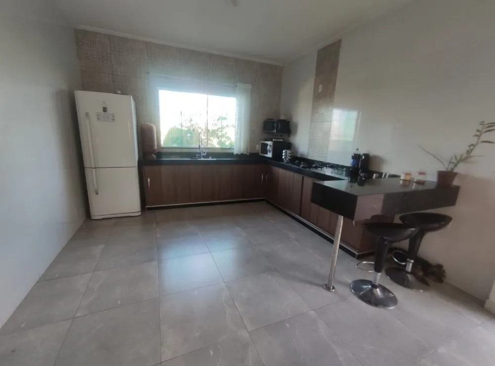 Casa, 3 quartos, 230 m² - Foto 7